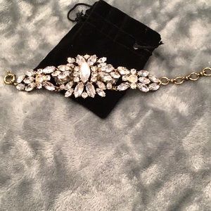 Gold/ crystal bracelet